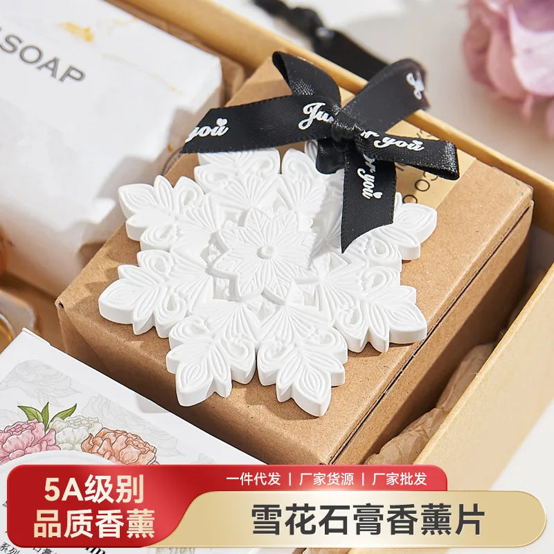 1pc Car Fragrance Snow Aromatherapy Wax Tablets Room Scenting Car Solid Plaster Scent Gypsum Hangings Wardrobe Fragrance 